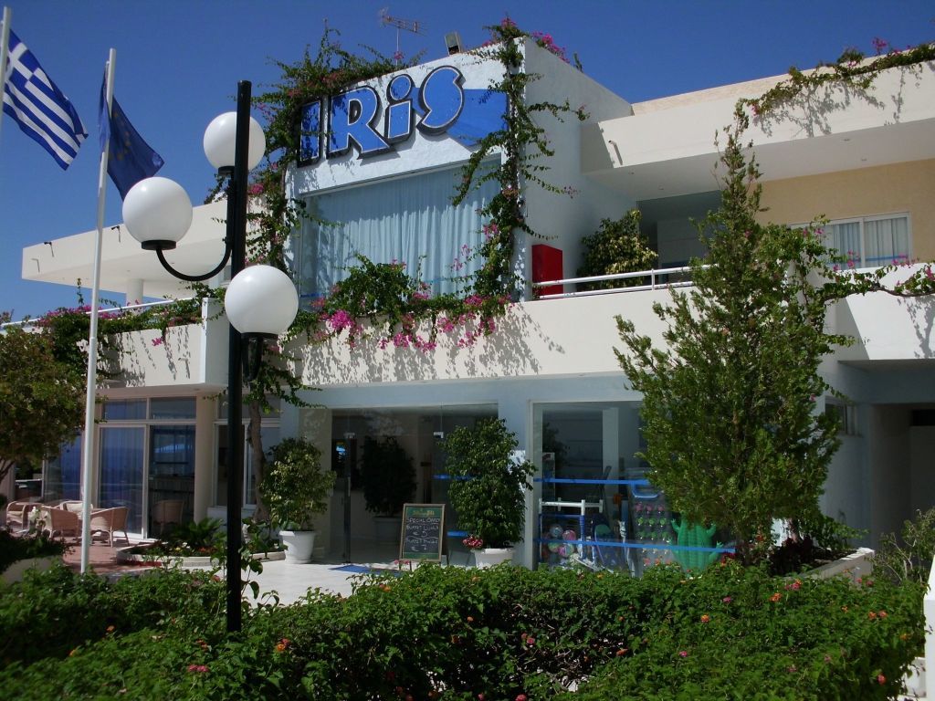 Iris Hotel Афанту Экстерьер фото