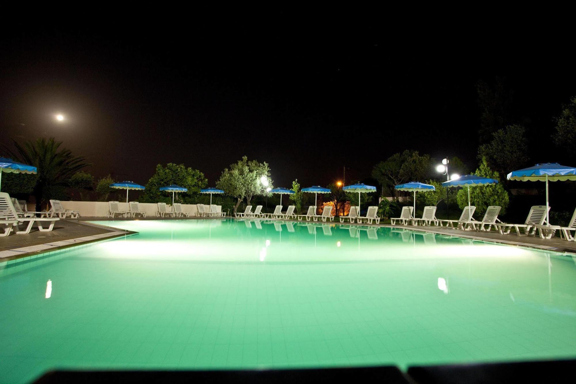 Iris Hotel Афанту Экстерьер фото